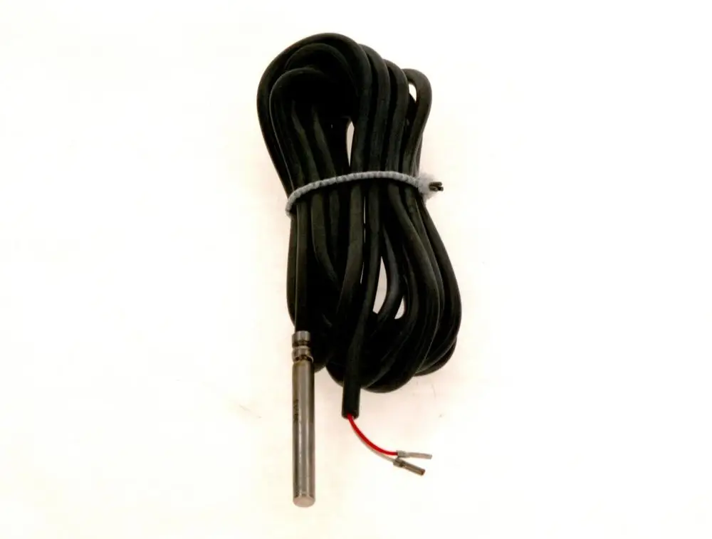 Temperaturfühler mit metallischem Sensor und mehreren elastischen Kabeln, verwendet in Verbindung mit Bosch-Geräten zur Temperaturmessung.